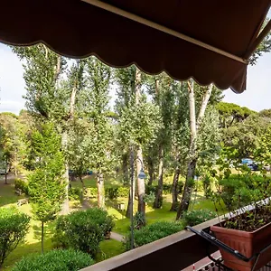 La Casa Nel Parco Viareggio